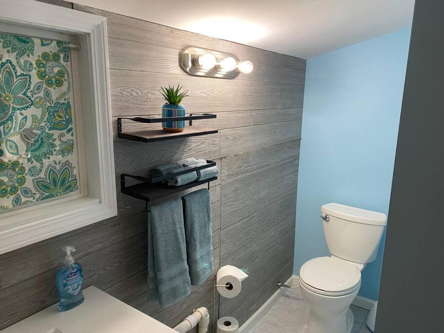 Big Blue Lake Cottages, Llc - Cottage #5 Holton Exteriör bild
