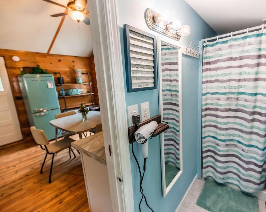Big Blue Lake Cottages, Llc - Cottage #5 Holton Exteriör bild