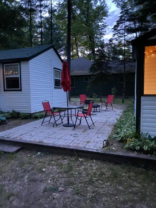 Big Blue Lake Cottages, Llc - Cottage #5 Holton Exteriör bild