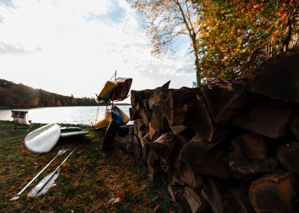 Big Blue Lake Cottages, Llc - Cottage #5 Holton Exteriör bild